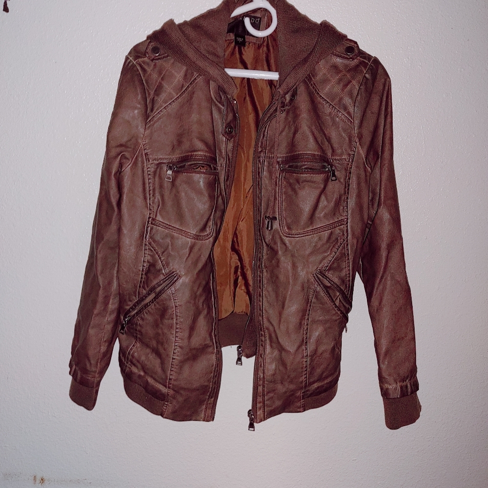 Dillards brand, real leather, hooded jacket. L